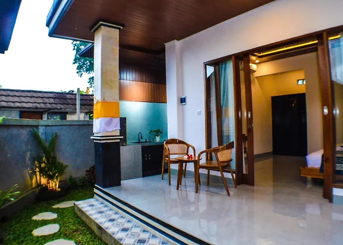Kumala House 3*